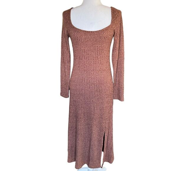 ASTR The Label Hi-Slit ribbed brown stretch knit Midi Dress Sz Medium Bodycon - Picture 1 of 10